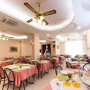hotel-nadia.emilia-romagnahotels.net/